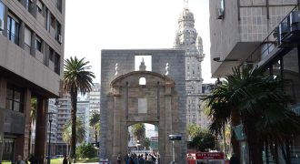 Puesta de la Ciudadela en Montevideo
