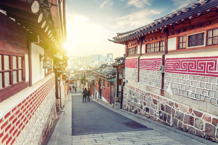 El pueblo de Bukchon Hanok es el lugar perfecto para dormir en Seúl