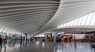 Cómo ir del aeropuerto de Bilbao al centro