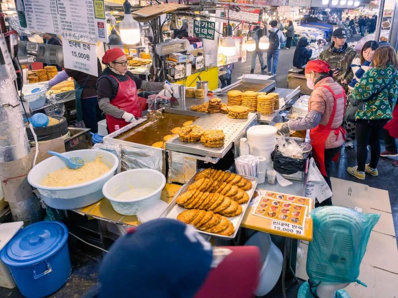 Los animados mercados de Seúl, lugares imprescindibles que ver en Corea del Sur