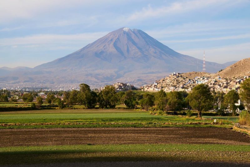 Volcán Misti, “señor y protector” de Arequipa