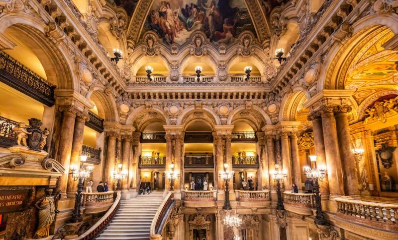 Ópera Garnier visita uno de los grandes teatros de Paris